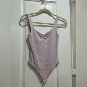 Aritzia Babaton Contour Bodysuit